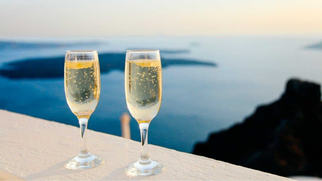 Sparkling wine at the ocean